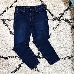 **Skinny Jeans** Womens 6 short